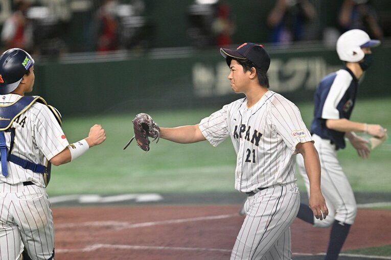 韓国戦での今永 ／ photograph by Naoya Sanuki