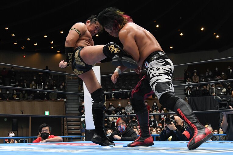 KOPW2022争奪戦。鷹木信悟 vs. タイチ
