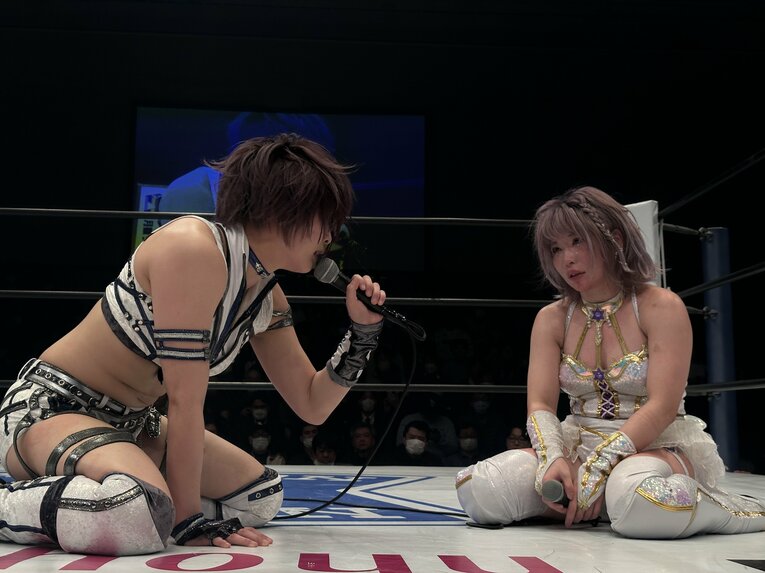 安納サオリvs中野たむ　©Norihiro Hashimoto