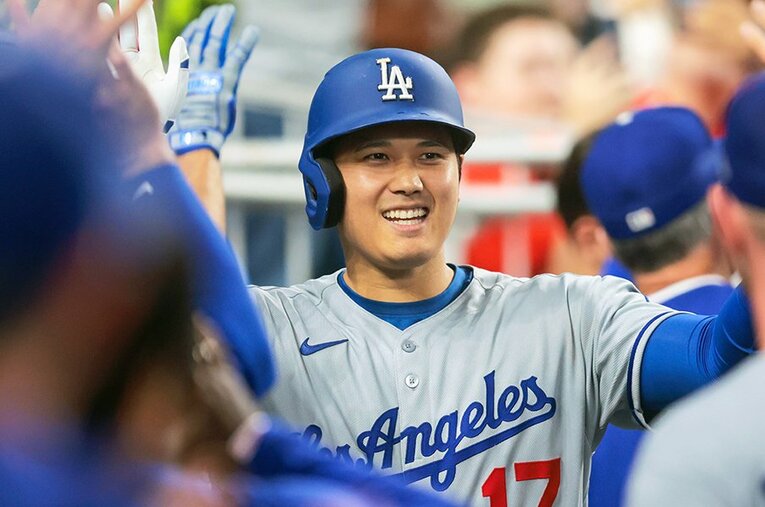 弾丸ライナーで9号本塁打を放った大谷翔平。打球速度にして約190キロと、らしい打球速度が出てきた ／ photograph by Imagn/REUTERS/AFLO
