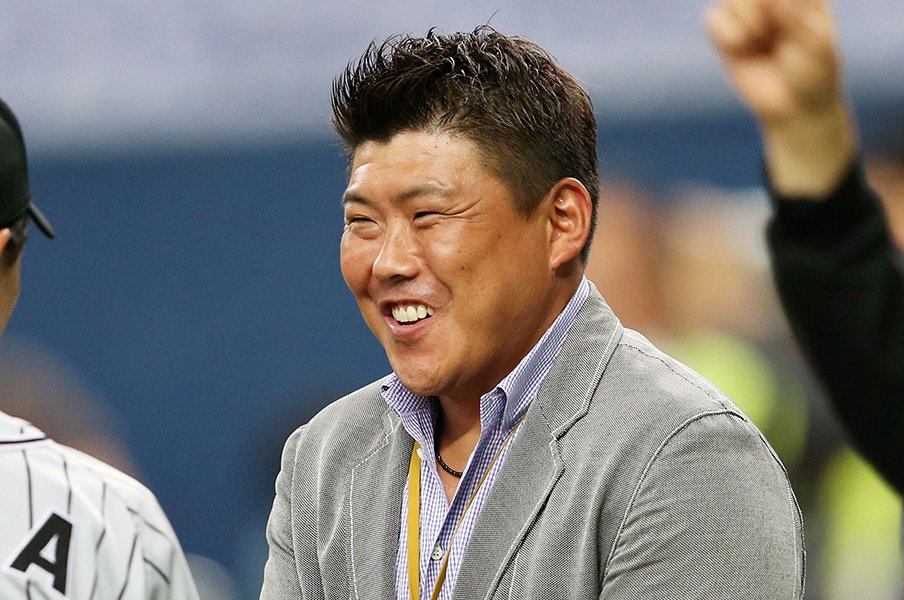 “逆転イッパツマン”北川コーチがオリ打線に教える「二段構え打法」。<Number Web> photograph by NIKKAN SPORTS
