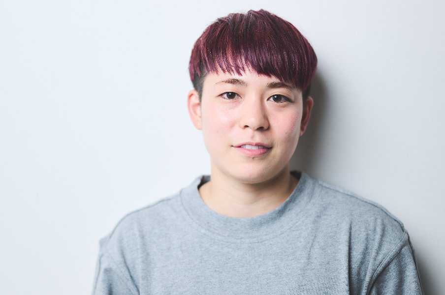 「ショックで1週間動けなかった」女子バスケ、あの歴史的銀メダルの裏で…東京五輪メンバーからギリギリで落選した安間志織、1年後の告白<Number Web> photograph by Yuki Suenaga