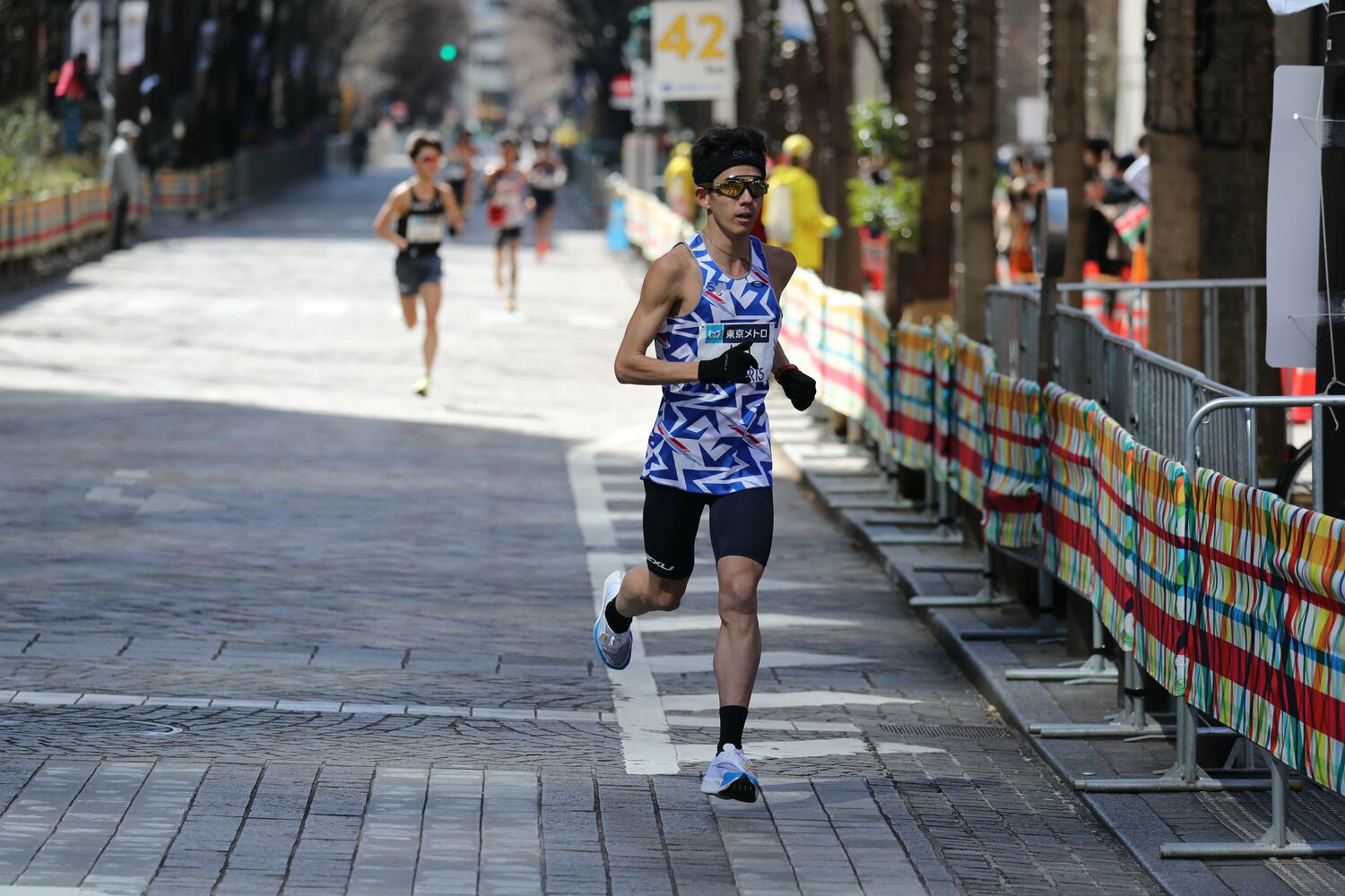 東京マラソンに出場した佐藤悠基。35歳にして自己ベストを更新した　©JMPA