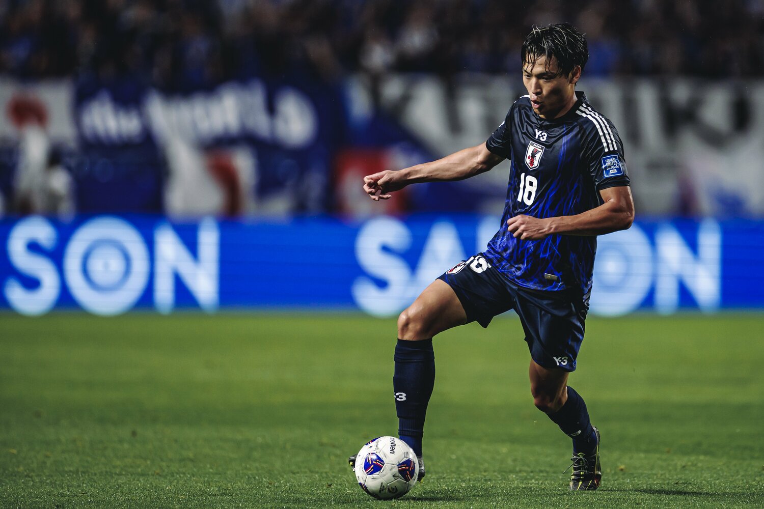 前線を活性化した町野　©Kiichi Matsumoto