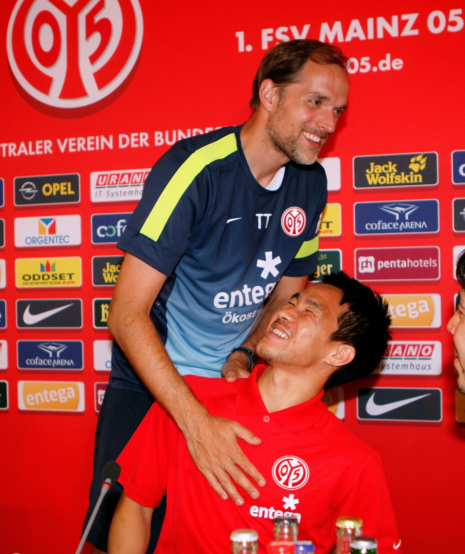 トゥヘルから多くの影響を受けた岡崎　©dpa/JIJI PRESS