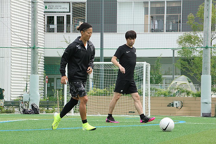 中西哲生氏とのトレーニング風景©Atsushi Iio