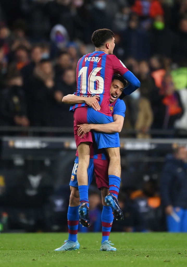 序盤大苦戦のバルサが2位フィニッシュできたのはアルバとペドリの存在があったからこそ　©Getty Images