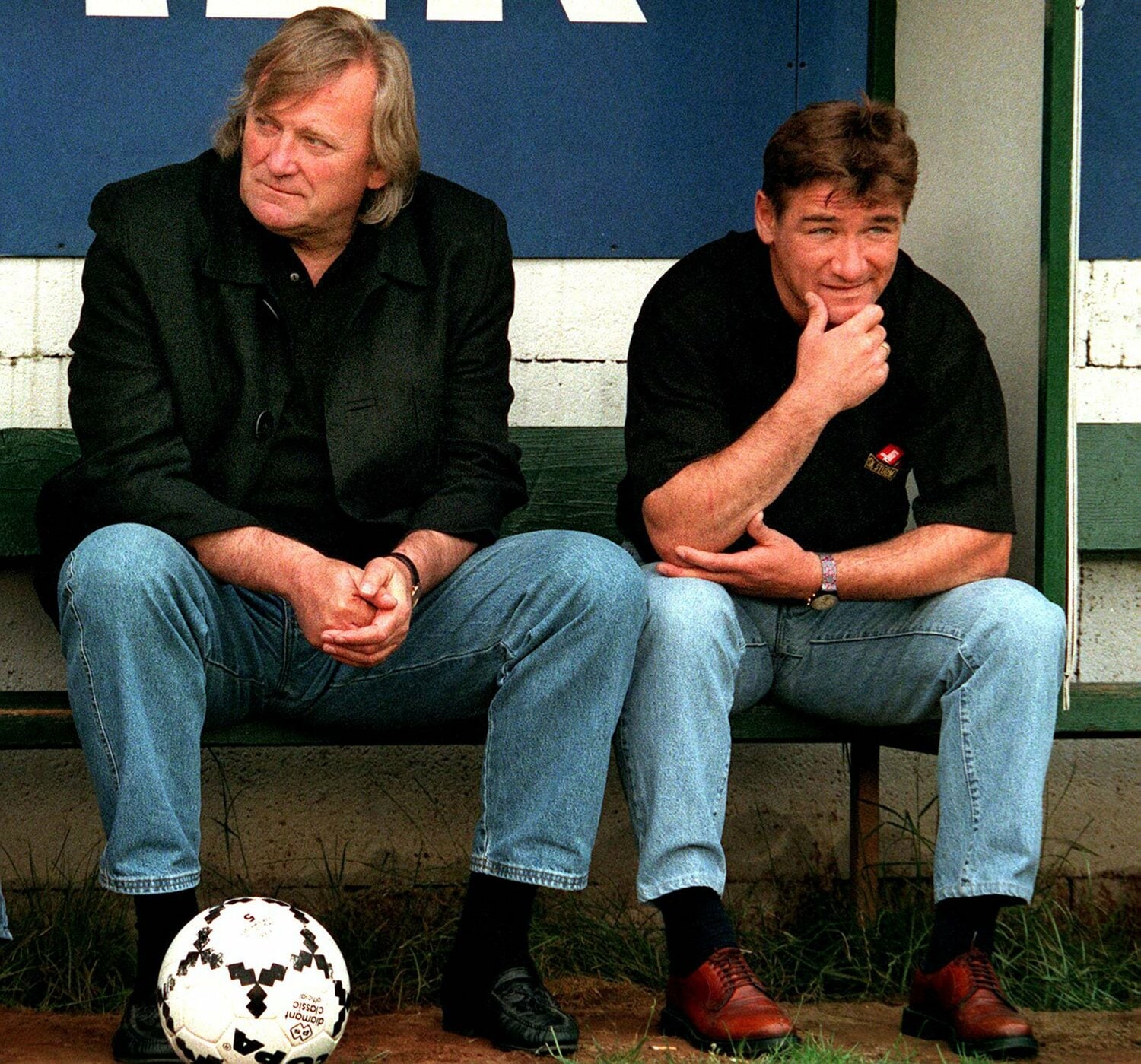 1997年、シュトゥルム・グラーツで監督とコーチの間柄だったイビチャ・オシム（左）とミハイロ・ペトロヴィッチ　©︎AFLO