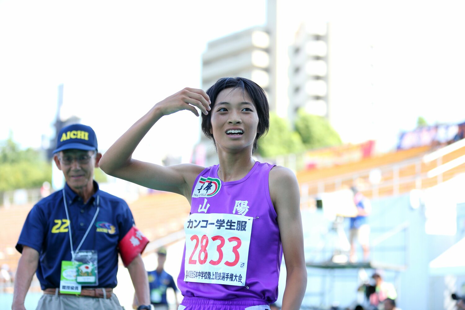 中3時の国体800ｍで優勝した高橋。高3までの選手が出場できる少年女子共通種目で中学生が勝つのは異例の事態だった　©AFLO