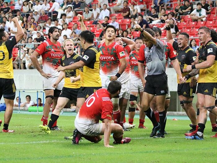 今季のトップリーグは一味違う!ラグビーの魅力が詰まった開幕戦。<Number Web> photograph by Nobuhiko Otomo