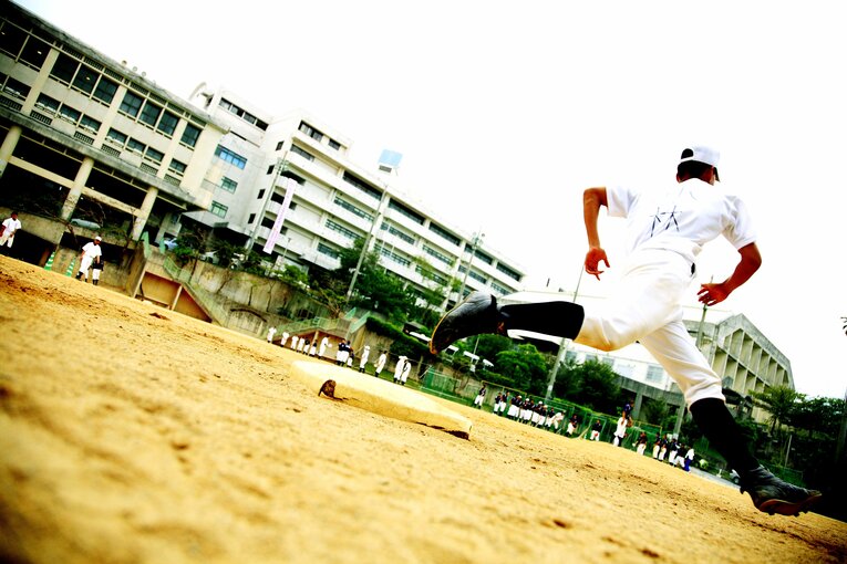 沖縄尚学高校野球部の練習風景（2008年） ©︎Tamon Matsuzono