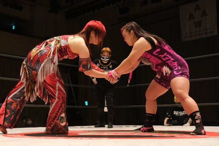 彩羽匠「見とけよ、スターダム」 マーベラスと仙女、“女子プロレスの本流”を継承する者は？ 長与千種も賞賛した“最高の試合”(28)