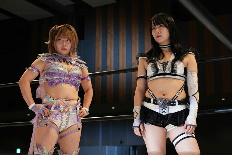 中野たむと玖麗さやか　©Essei Hara