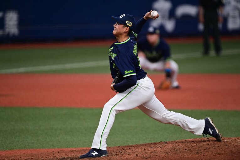 2021年日本シリーズで投げる奥川　©︎Naoya Sanuki