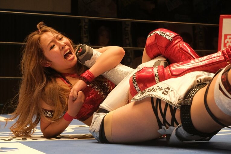 「高校に行く時間がもったいない」16歳の女子レスラーに師匠もビックリ「お前バケモノだな」 姉超えを誓う、稲葉あずさの“青天井の可能性”(48)