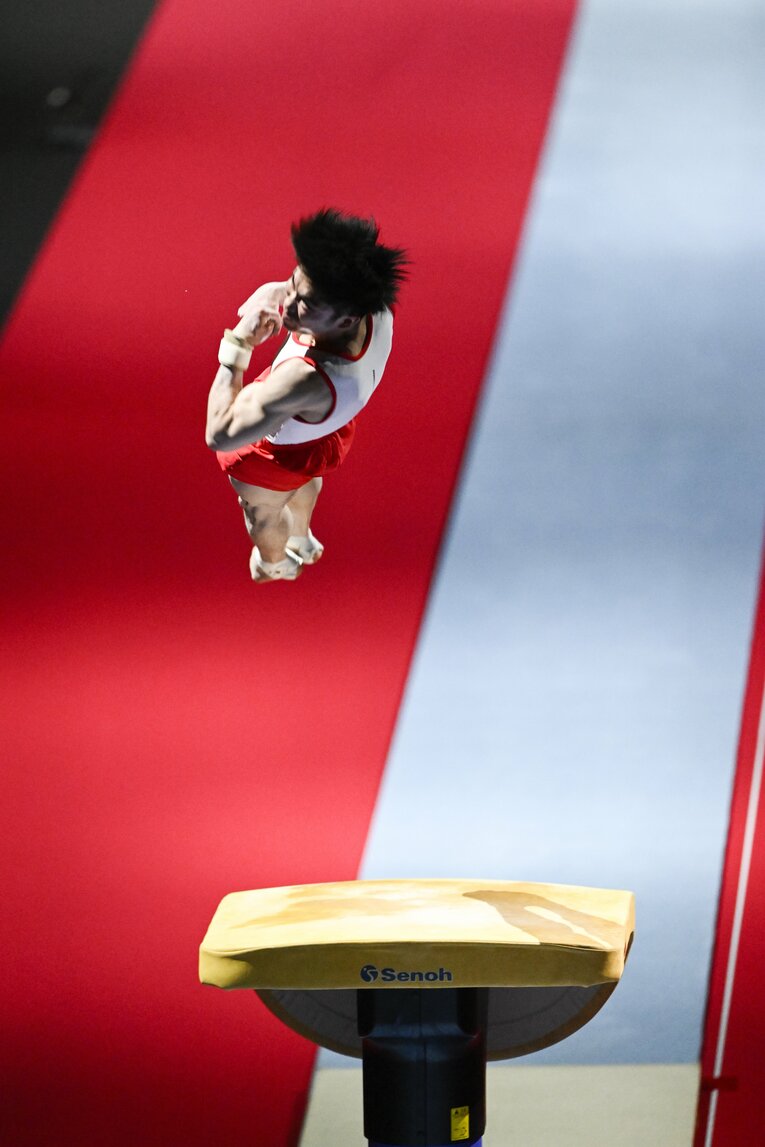 跳馬の演技 ©Asami Enomoto