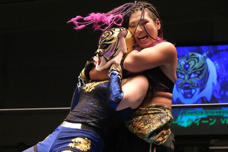 「はっきり言って、初代タイガーマスクのクローン」 《タイガー・クイーン》衝撃デビューに佐山聡も「思った以上の合格点」(21)