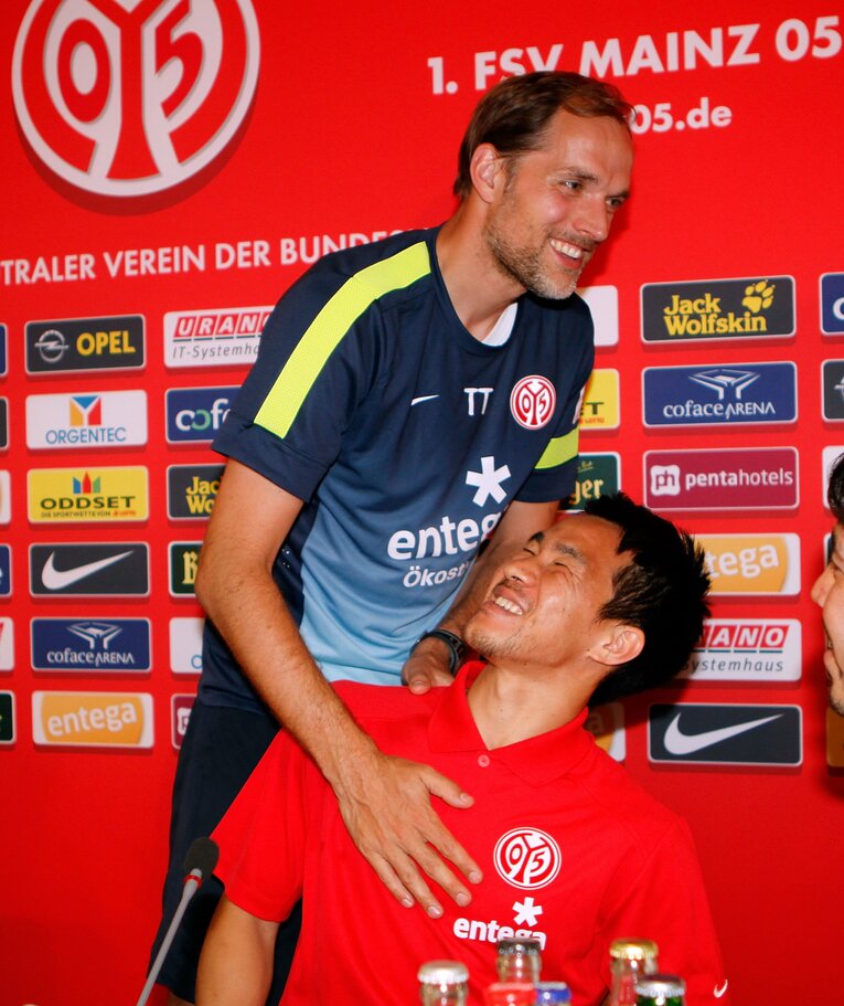 トゥヘルから多くの影響を受けた岡崎　©dpa/JIJI PRESS