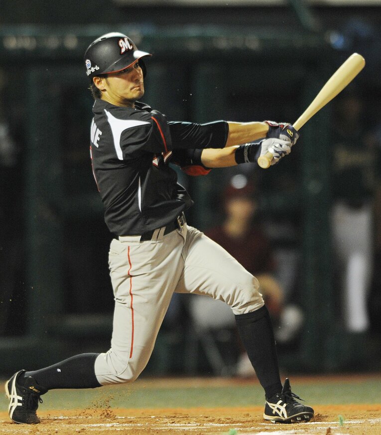 現役時代は俊足攻守に勝負強い打撃を持ち味に活躍した伊志嶺翔大　©JIJI PRESS