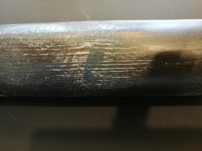 打球が当たった痕もくっきり©Aki