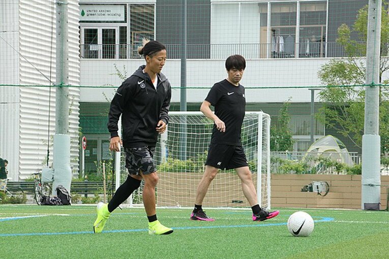 中西哲生氏とのトレーニング風景©Atsushi Iio