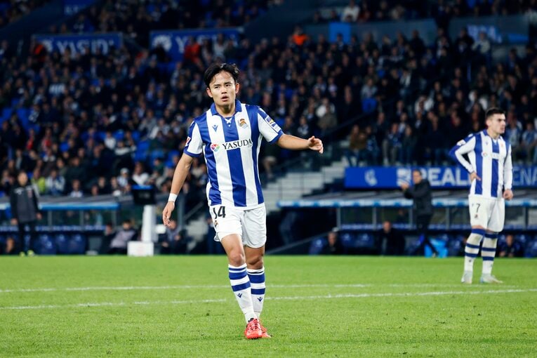 「クボ先発じゃないの？ 何でか知らないけど」驚く相手ファン…久保建英はキレキレでも「監督の采配後、表情と流れが…」カメラマンは現地で見た(12)