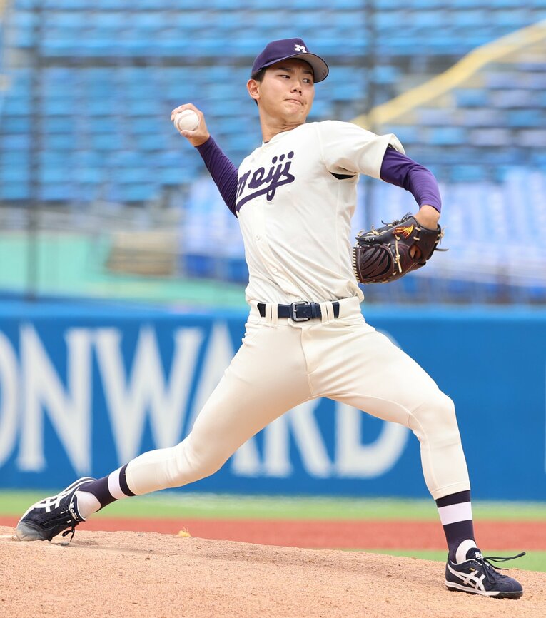 明治大・浅利太門投手（186cm84kg・右投右打・興国高）　©︎Sankei Shimbun