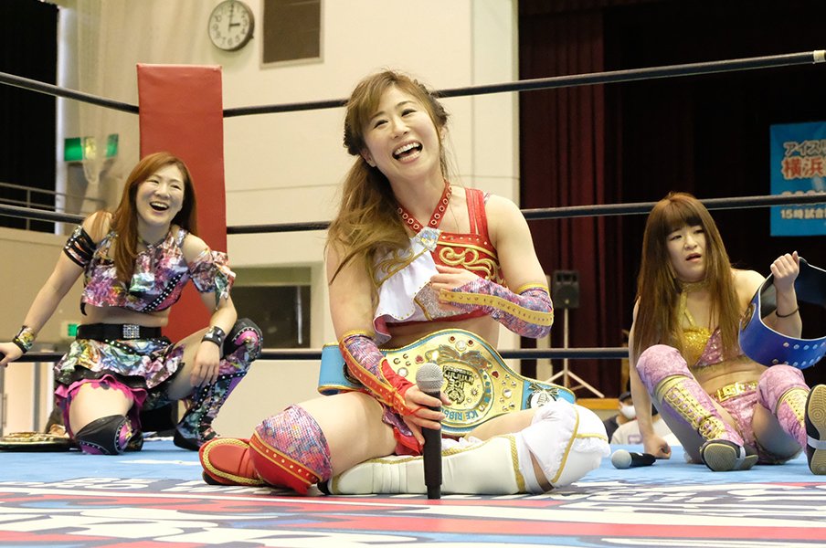 アジャコング「いいですかやっちゃって」 取締役レスラー・藤本つかさが“被災地”凱旋興行に涙しそうになった理由 <Number Web> photograph by Norihiro Hashimoto