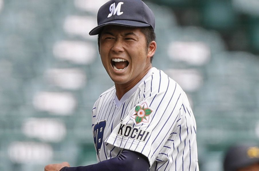 なぜ甲子園では完投させたくなってしまうのか? 地方大会は全試合“継投勝ち”でも…監督の本音は「ベンチは動きづらい」<Number Web> photograph by KYODO