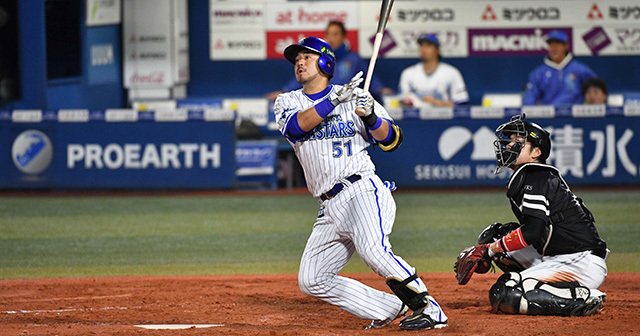 Denaの逆襲は宮崎敏郎から始まった 頼れる 三振しない男 の復活 プロ野球 Number Web ナンバー