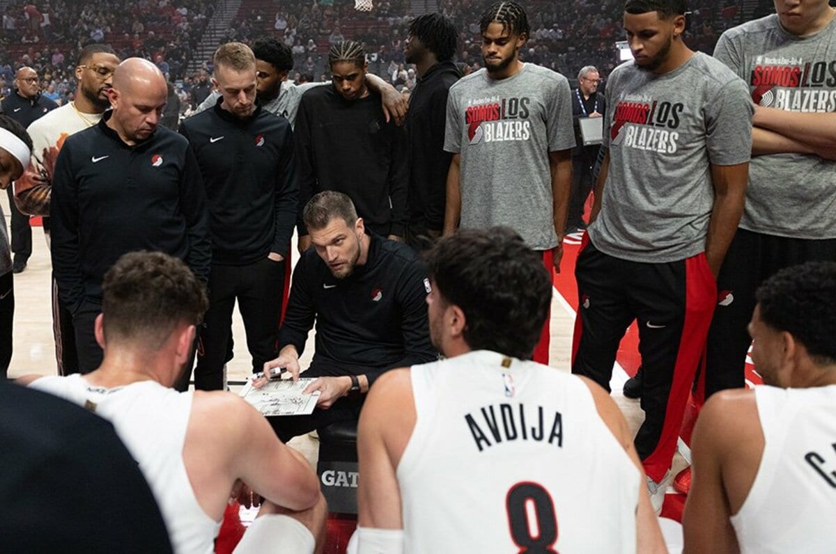 違法賭博容疑で指揮官が逮捕。ブレイザーズ、逆境を力に変えて。 - NBA - Number Web - ナンバー