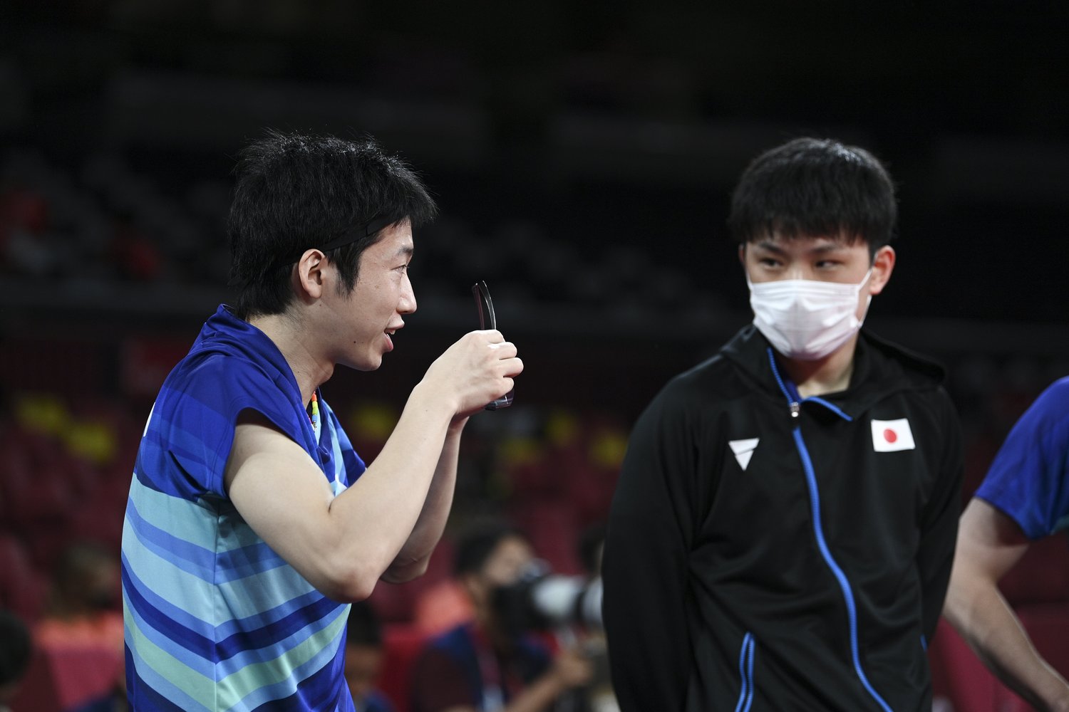 卓球男子団体で銅メダルとなった水谷と張本。五輪終了後のバラエティ番組でも息の合った掛け合いを披露していた