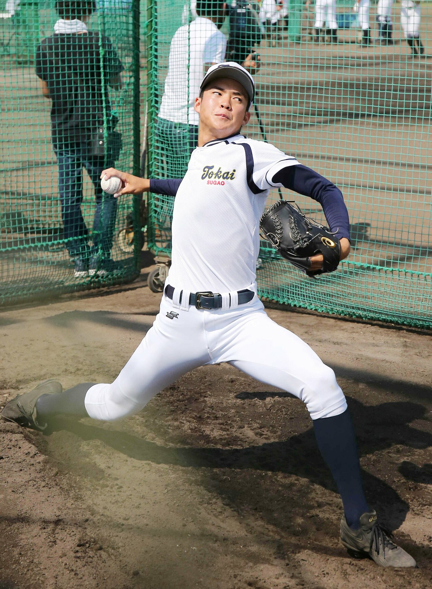 【ドラ1候補・社会人編2】松本健吾・投手・24歳・トヨタ自動車（亜細亜大）・180cm80kg・右投右打　※写真は東海大菅生高時代　©JIJI PRESS