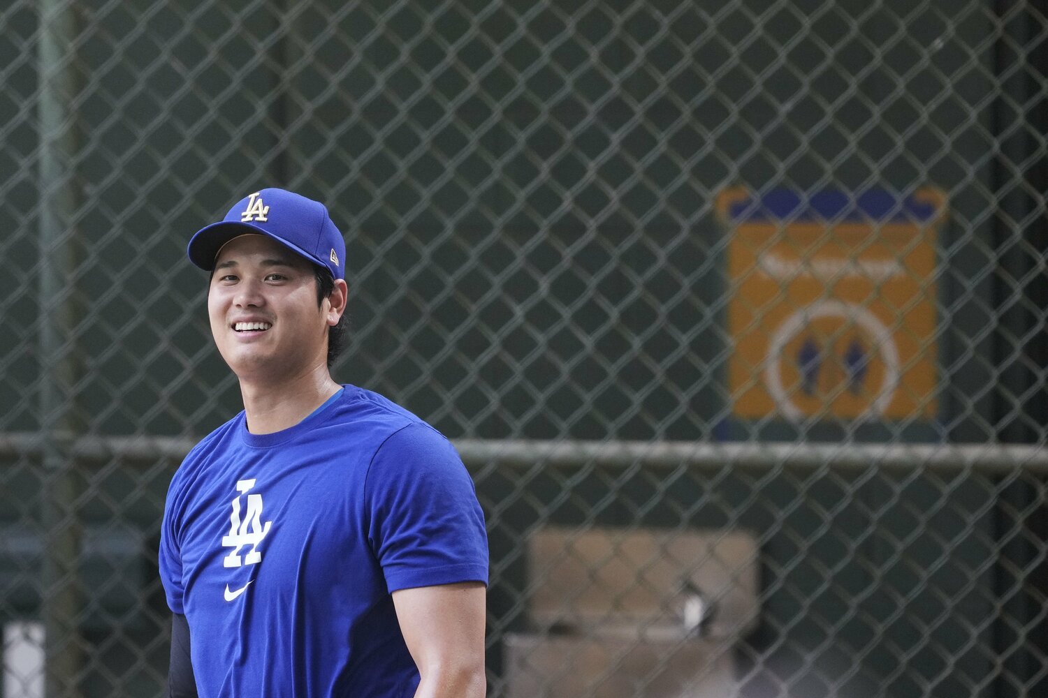 ブルペンで笑顔を見せる大谷翔平　©Getty Images