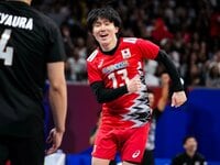 小川智大選手　チェキ　13/38 小川智大選手 チェキ 13/38 小川 智大 » クラブ :: バレーボックス