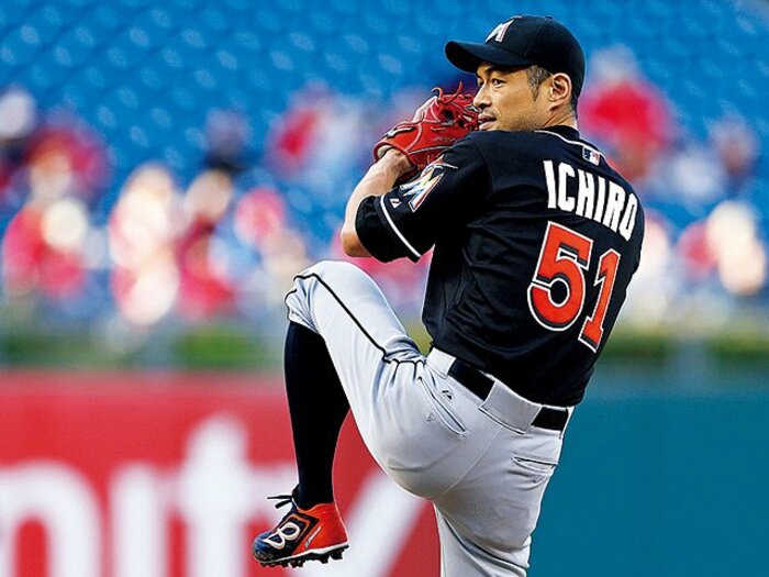 メジャー初めての登板に隠されたイチローの本心。~本来の打撃を取り戻すための、最初で最後のマウンド~<Number Web> photograph by AFLO