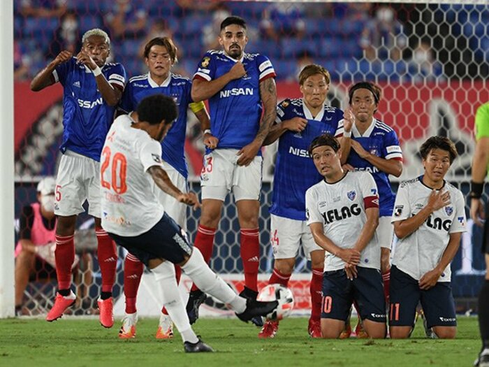 出遅れた王者マリノス、挽回なるか。喜田拓也「乗り越える自信はある」＜Number Web＞ photograph by J.LEAGUE