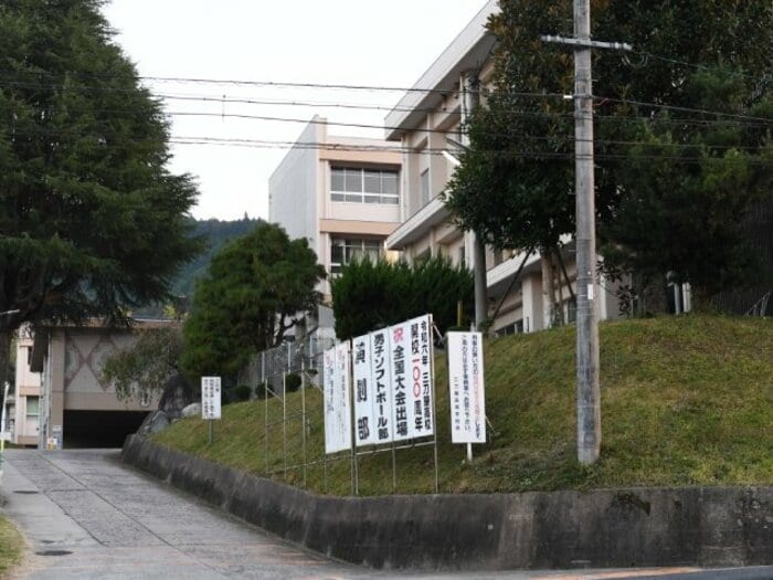 真鍋慧の視察でビックリ発掘→ドラフト指名…無名公立校「まさかプロ野球選手が出るなんて」スカウト対応も初めてだった“現場ドタバタ劇”<Number Web> photograph by Kota Inoue