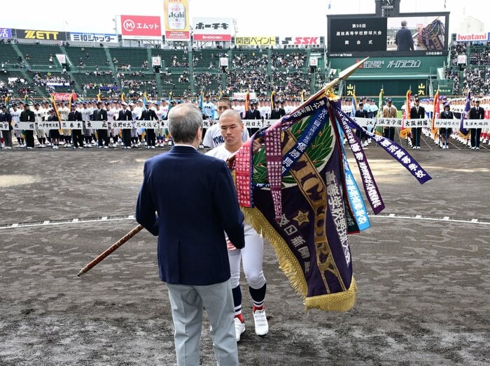 センバツで“番狂わせ”が起きやすい「まさかの理由」は？　指導者が語った「ヤレヤレ症候群」ってナンだ「集中力がなくなって、ケガしたりする」＜Number Web＞ photograph by JIJI PRESS