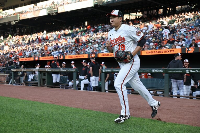 夢に見た舞台で安定したピッチングを続けている菅野　©Getty Images
