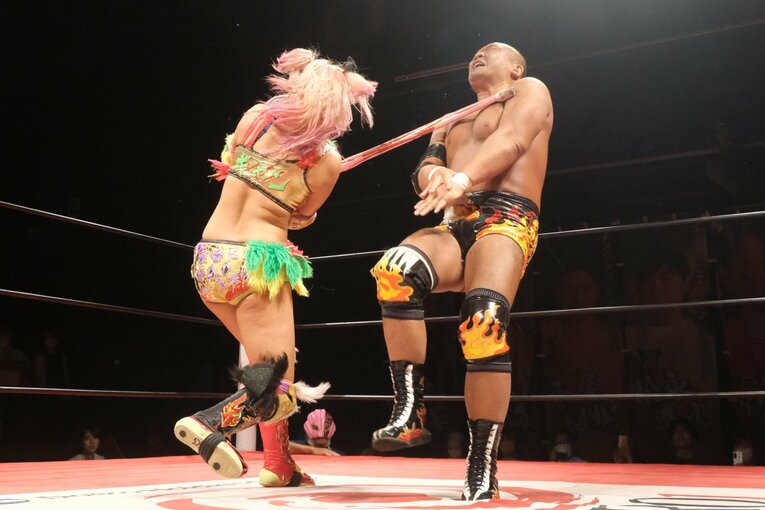 「キャリア5年目でそんな偉そうなの？」それでもウナギ・サヤカがレジェンドから認められる理由…“400万円超”自主興行の参加選手もスゴい(42)