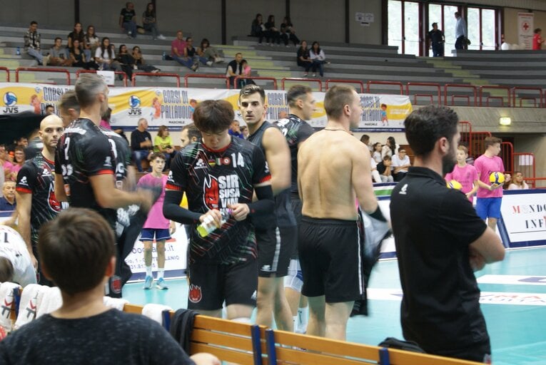 プレシーズンで連係を深める石川祐希（9月下旬イエージ杯／筆者撮影）