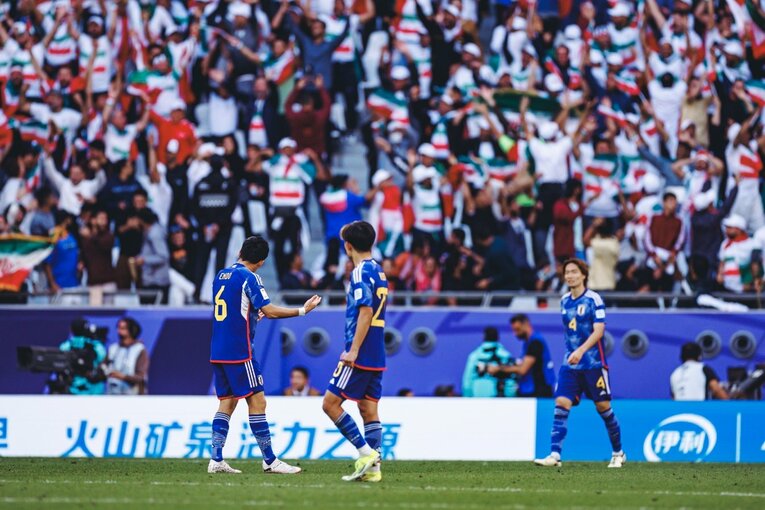 日本vsイラン「相手の目論み通りだった瞬間」を写真で振り返る（14枚中の2枚目）　©Kiichi Matsumoto