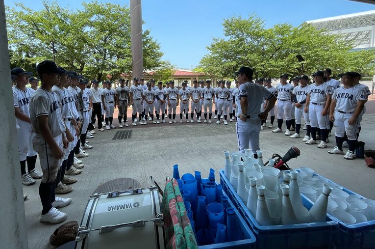 甲子園を3度制した名門・徳島県立池田高校の現在とは？【全2回の1回目】 ／ photograph by Aogu Tanaka