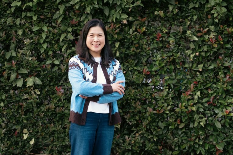 現在はアメリカで暮らす山崎五紀さん　©Shiro Miyake