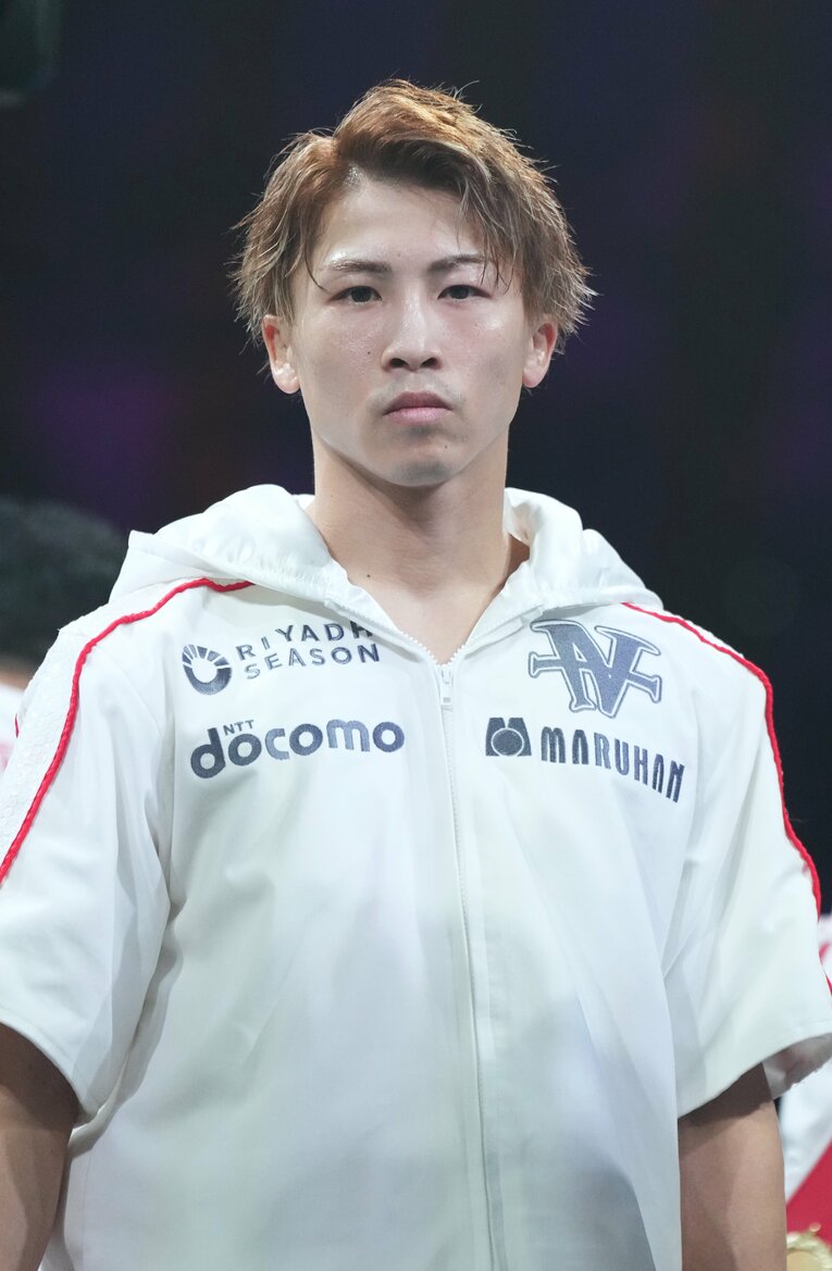 集中力を高める井上尚弥　©Naoki Fukuda