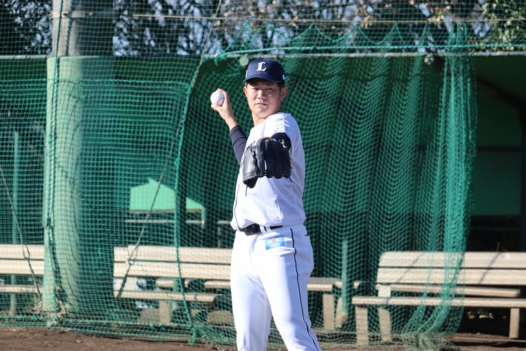 亜細亜大から入団した西武・青山美夏人投手