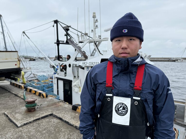 「ホタテ漁師」を目指す中道さん ©Yuji Yanagawa