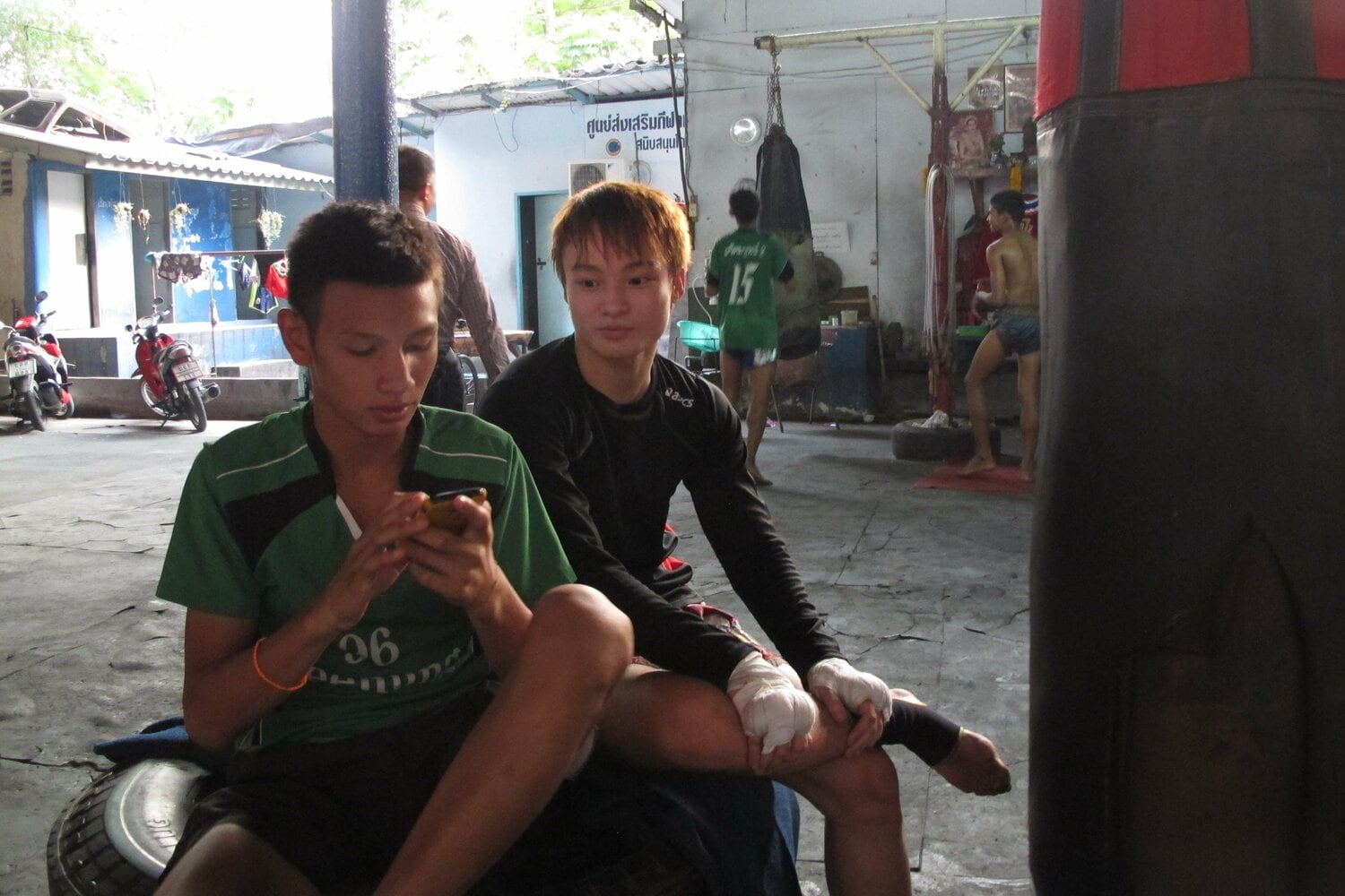 2013年、「96ピーナンジム」での志朗(当時19歳)©Koji Fuse