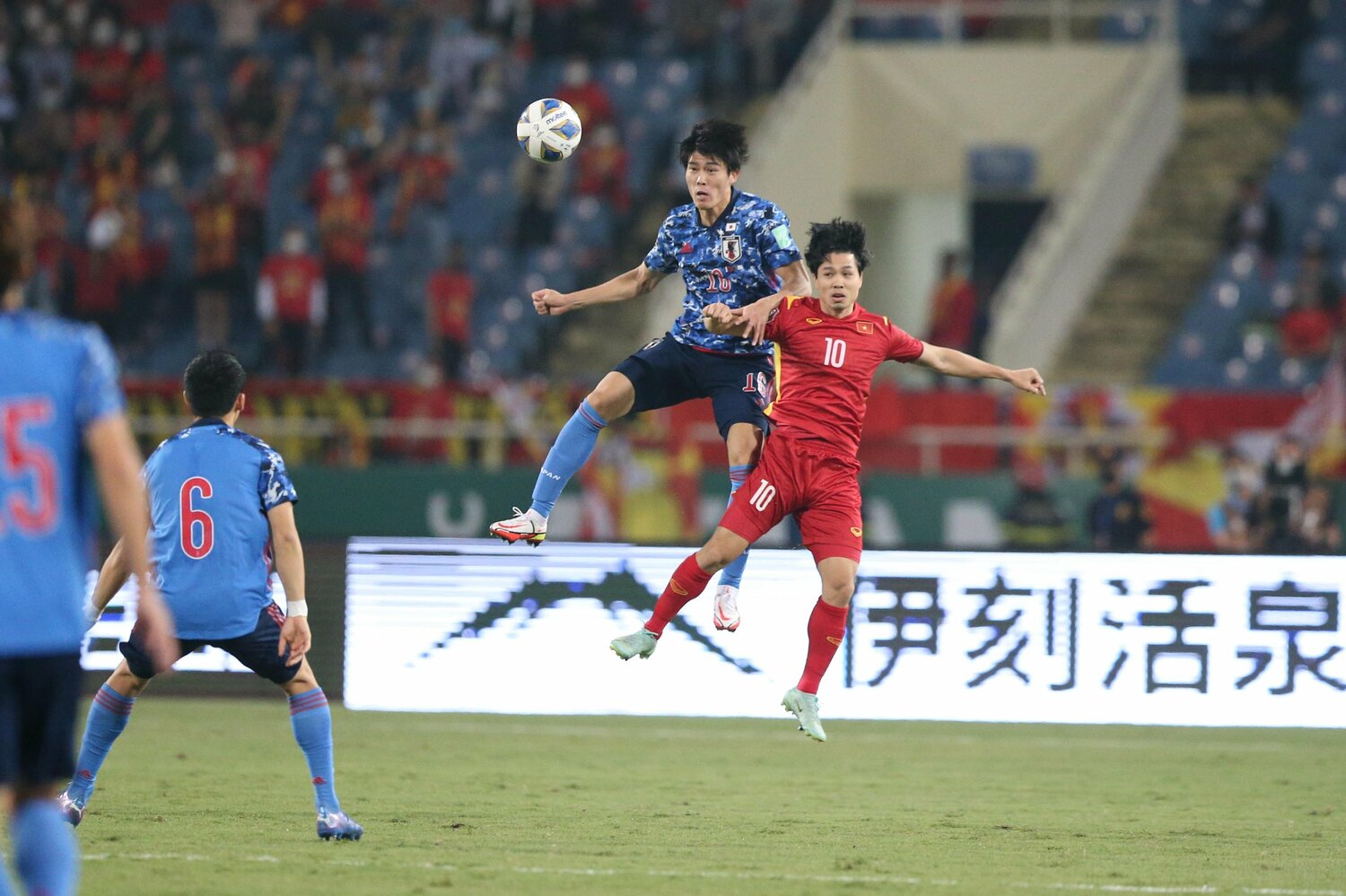 堅実なプレーで日本の守備に安定感をもたらしたセンターバックの冨安健洋　©JFA